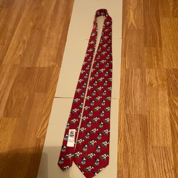 Vintage Mickey Suitcase design made in Italy 100% Silk - Picture 1 of 5